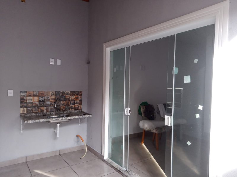 Casa à venda com 2 quartos, 76m² - Foto 11