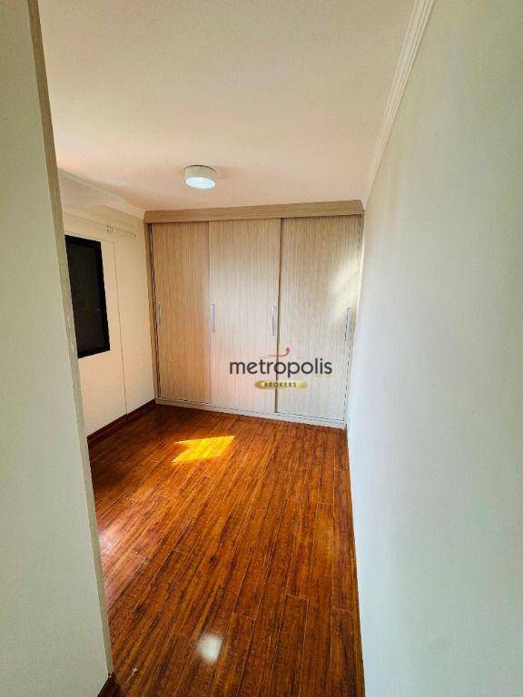 Apartamento para alugar com 3 quartos, 97m² - Foto 17