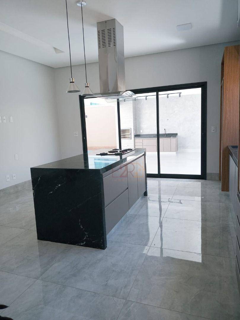 Casa à venda com 3 quartos, 203m² - Foto 6