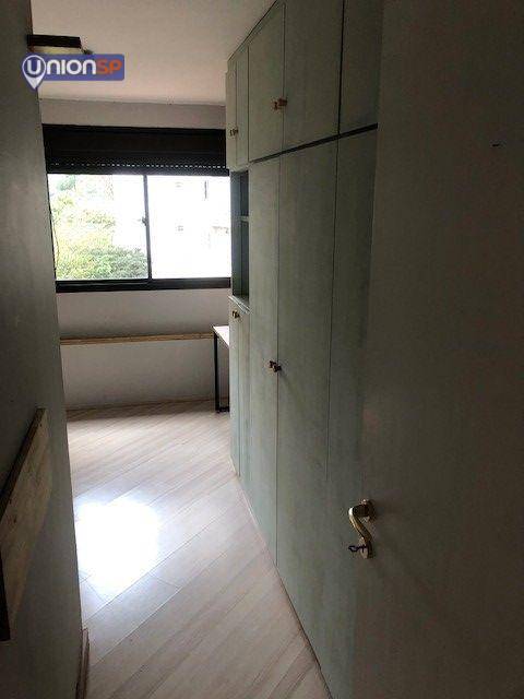 Apartamento à venda com 3 quartos, 160m² - Foto 5