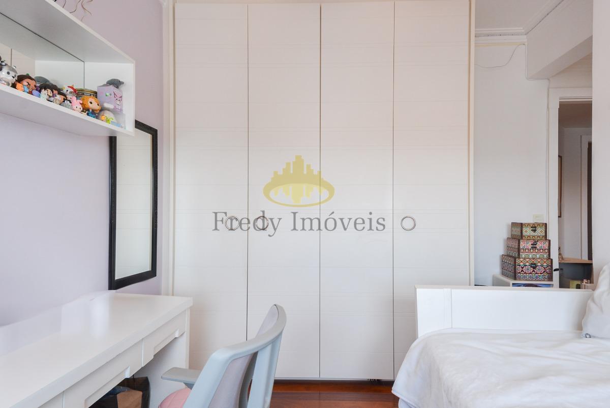 Apartamento à venda com 4 quartos, 245m² - Foto 27