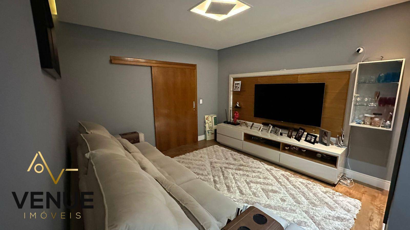Casa de Condomínio à venda com 4 quartos, 750m² - Foto 57