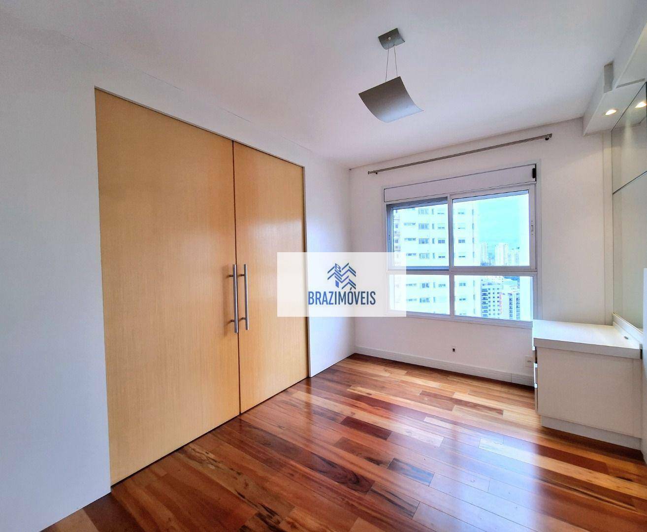 Apartamento à venda com 4 quartos, 281m² - Foto 14