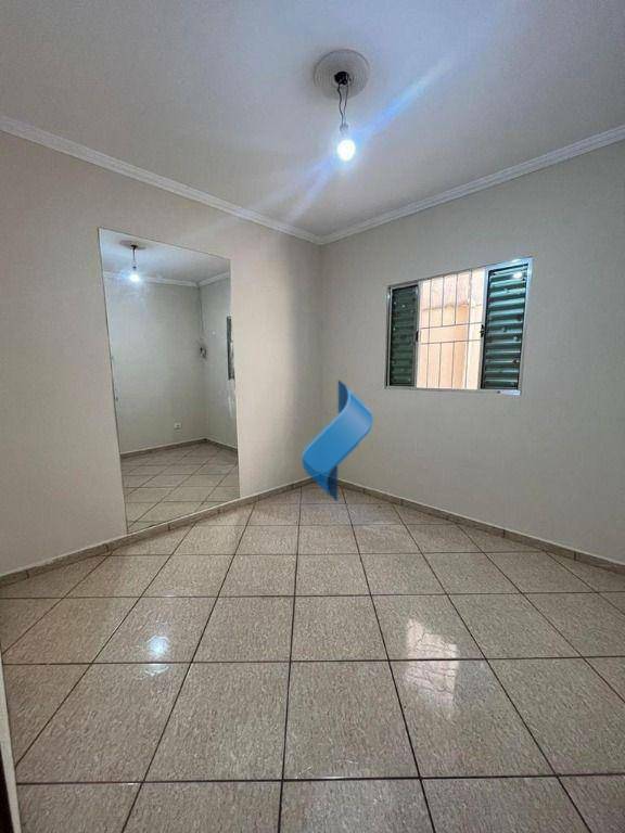 Casa à venda com 3 quartos, 231m² - Foto 18