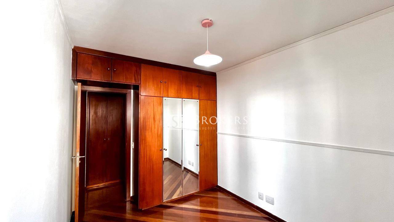 Apartamento à venda com 3 quartos, 110m² - Foto 11