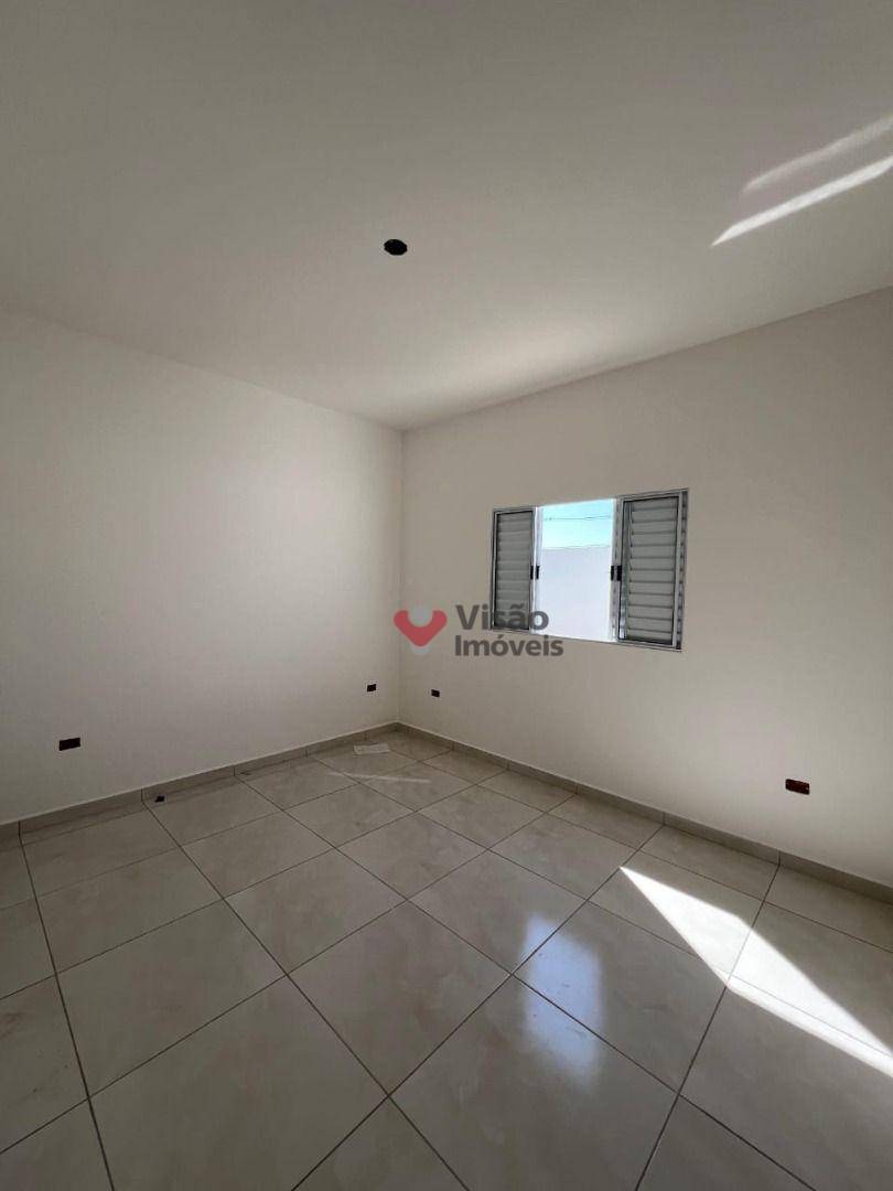 Casa à venda com 2 quartos, 61m² - Foto 9