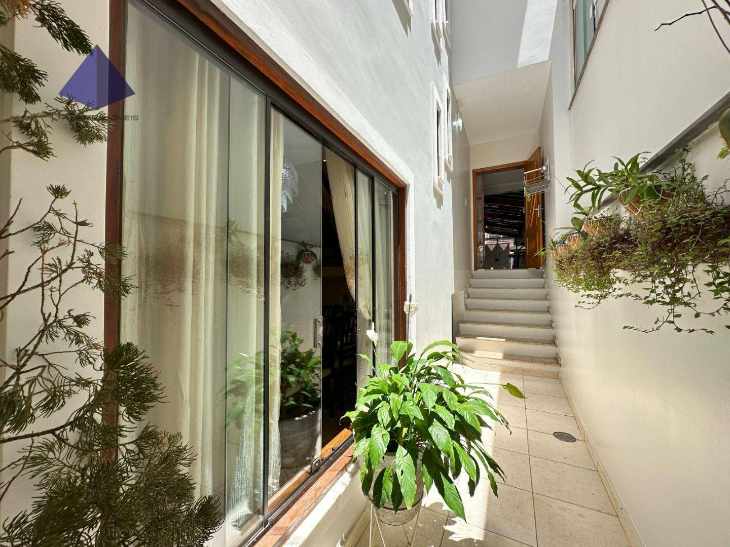 Sobrado à venda com 4 quartos, 220m² - Foto 29