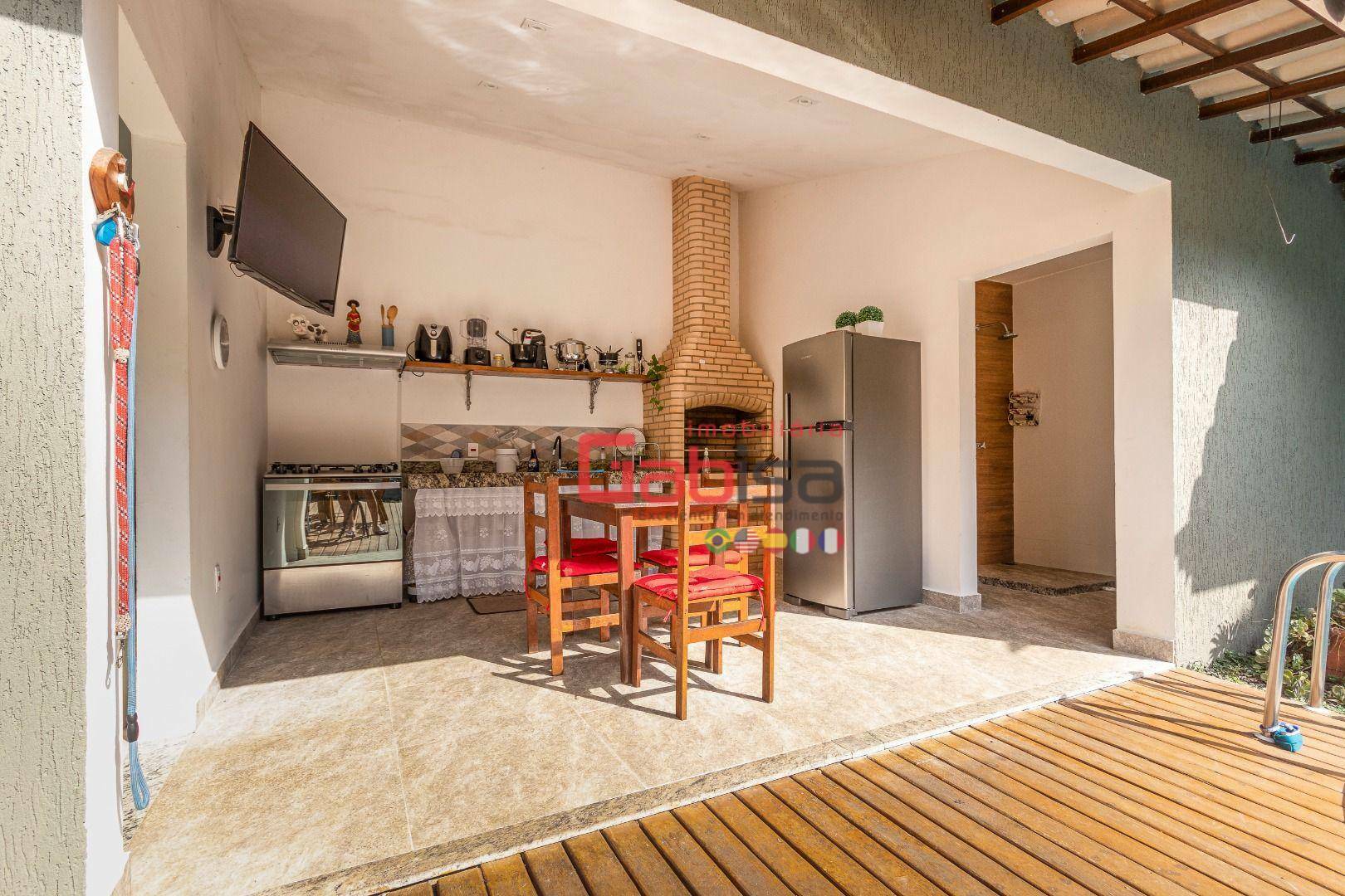 Casa à venda com 6 quartos, 400m² - Foto 28