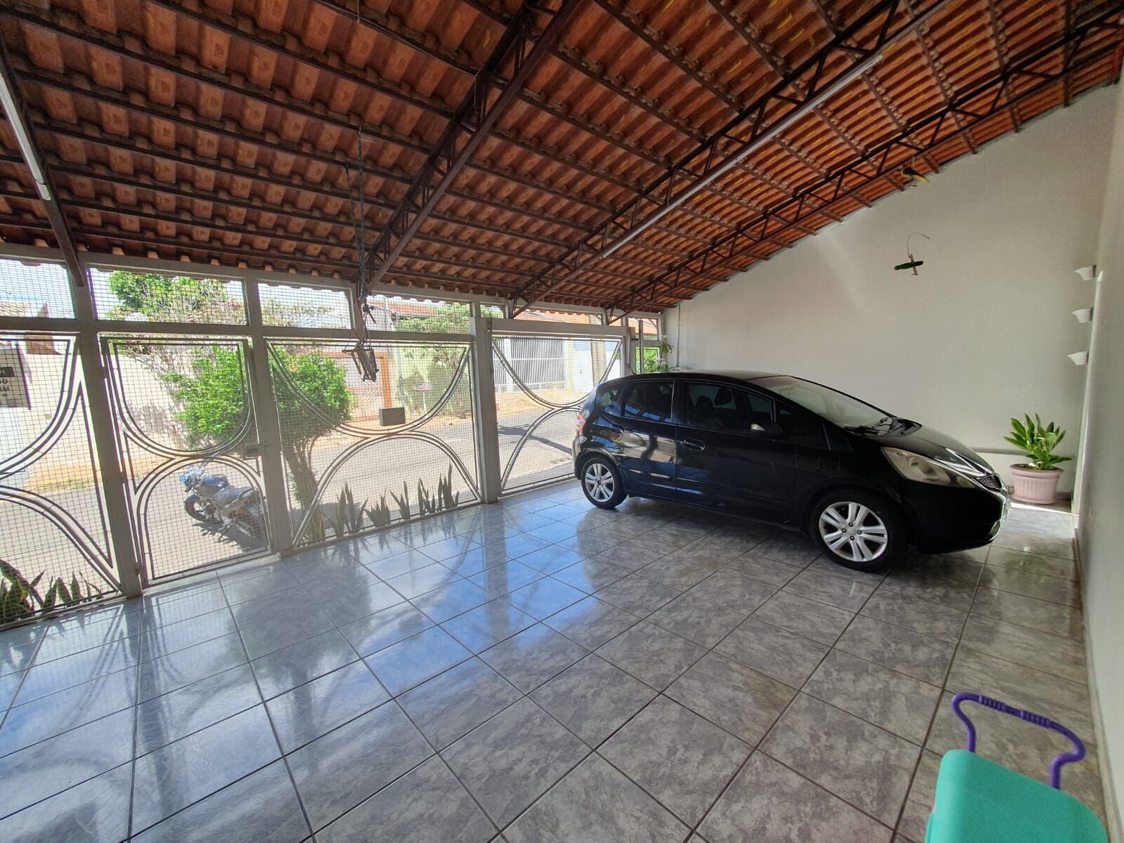 Casa à venda com 3 quartos, 160m² - Foto 1