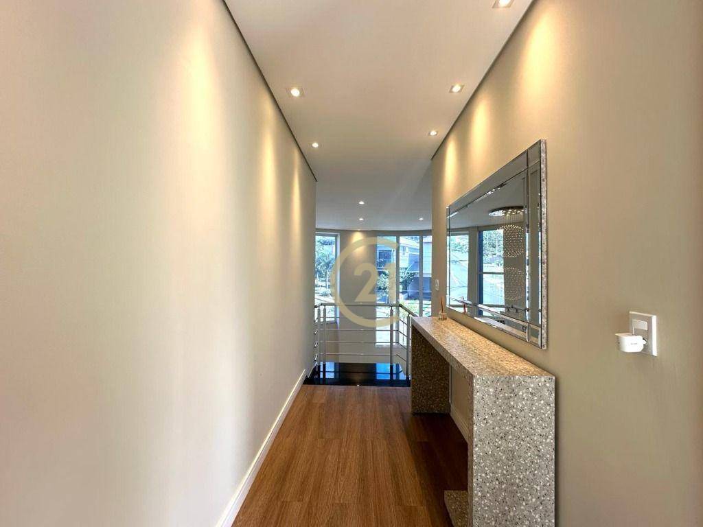 Casa de Condomínio para alugar com 4 quartos, 295m² - Foto 8