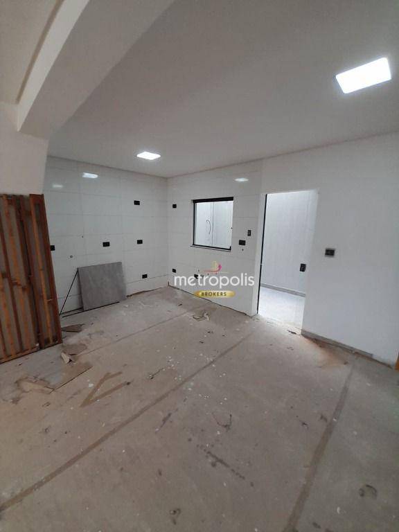 Sobrado à venda com 3 quartos, 100m² - Foto 5