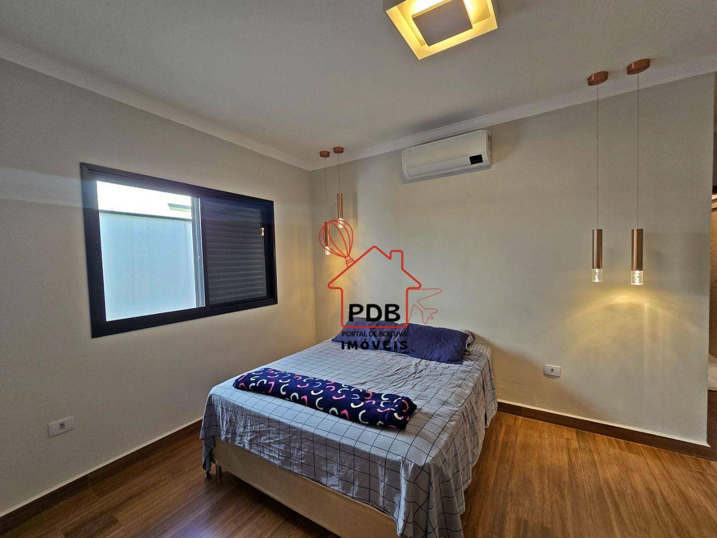 Casa de Condomínio à venda com 3 quartos, 238m² - Foto 12