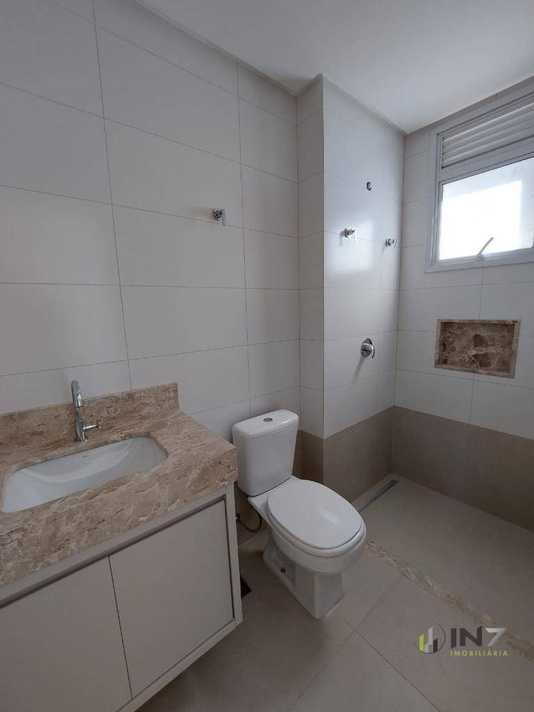 Apartamento à venda com 4 quartos, 180m² - Foto 10