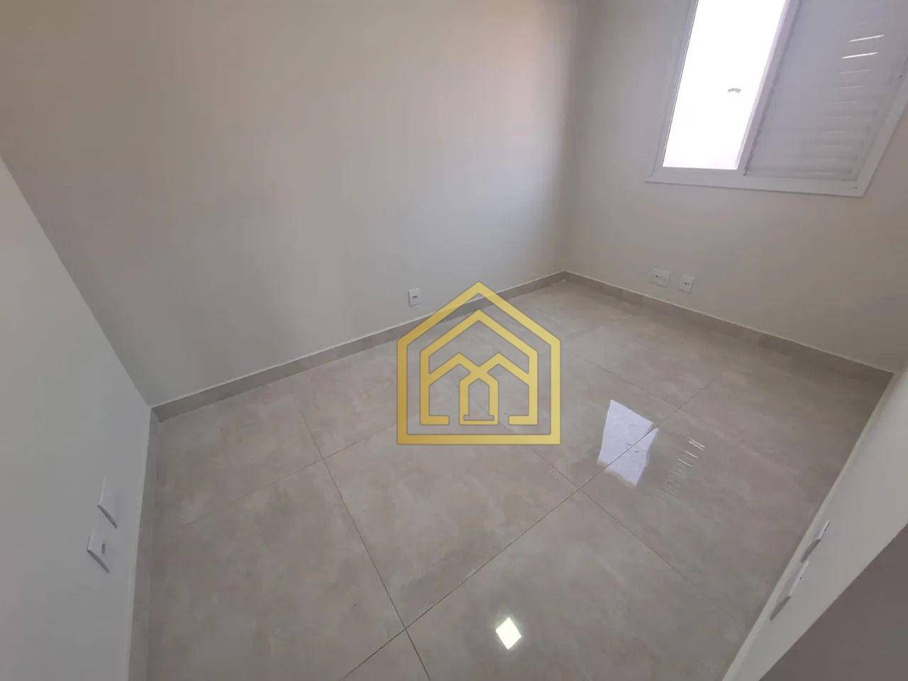 Apartamento para alugar com 2 quartos, 65m² - Foto 7