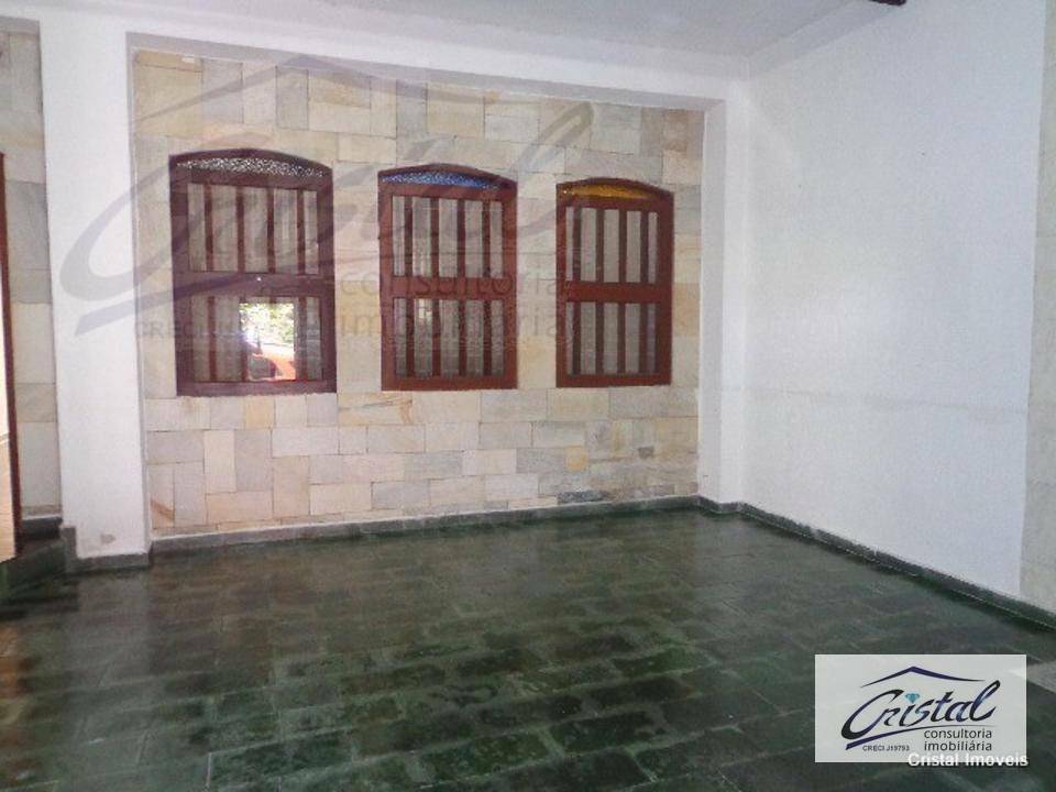 Casa à venda com 4 quartos, 200m² - Foto 20