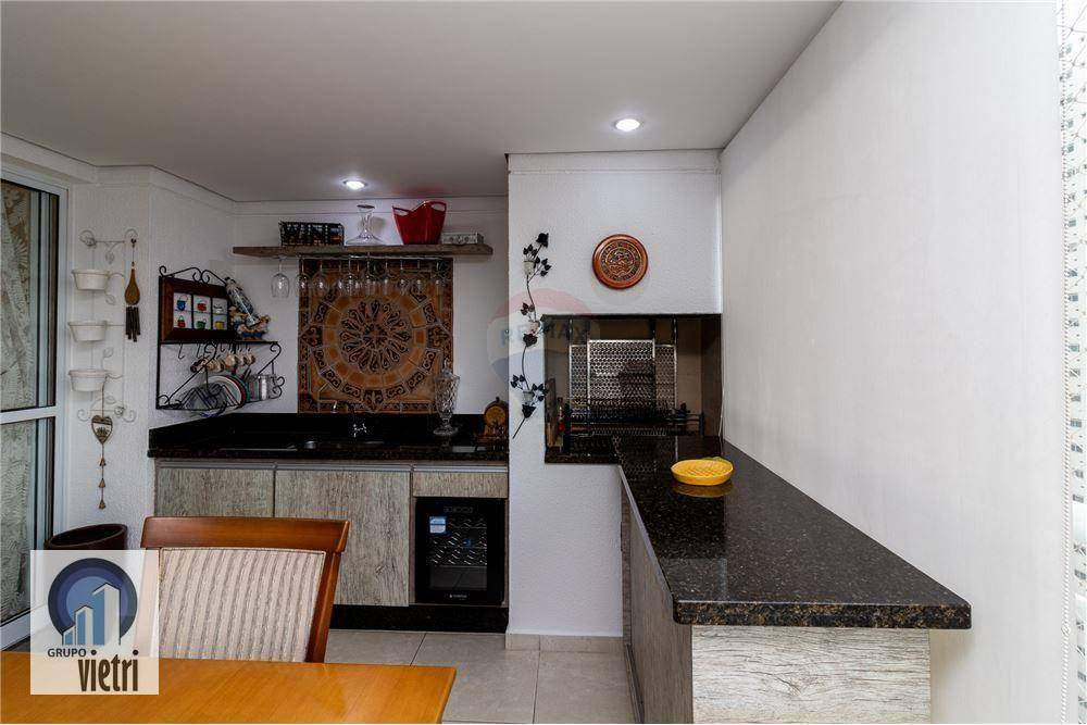 Apartamento à venda com 4 quartos, 131m² - Foto 14