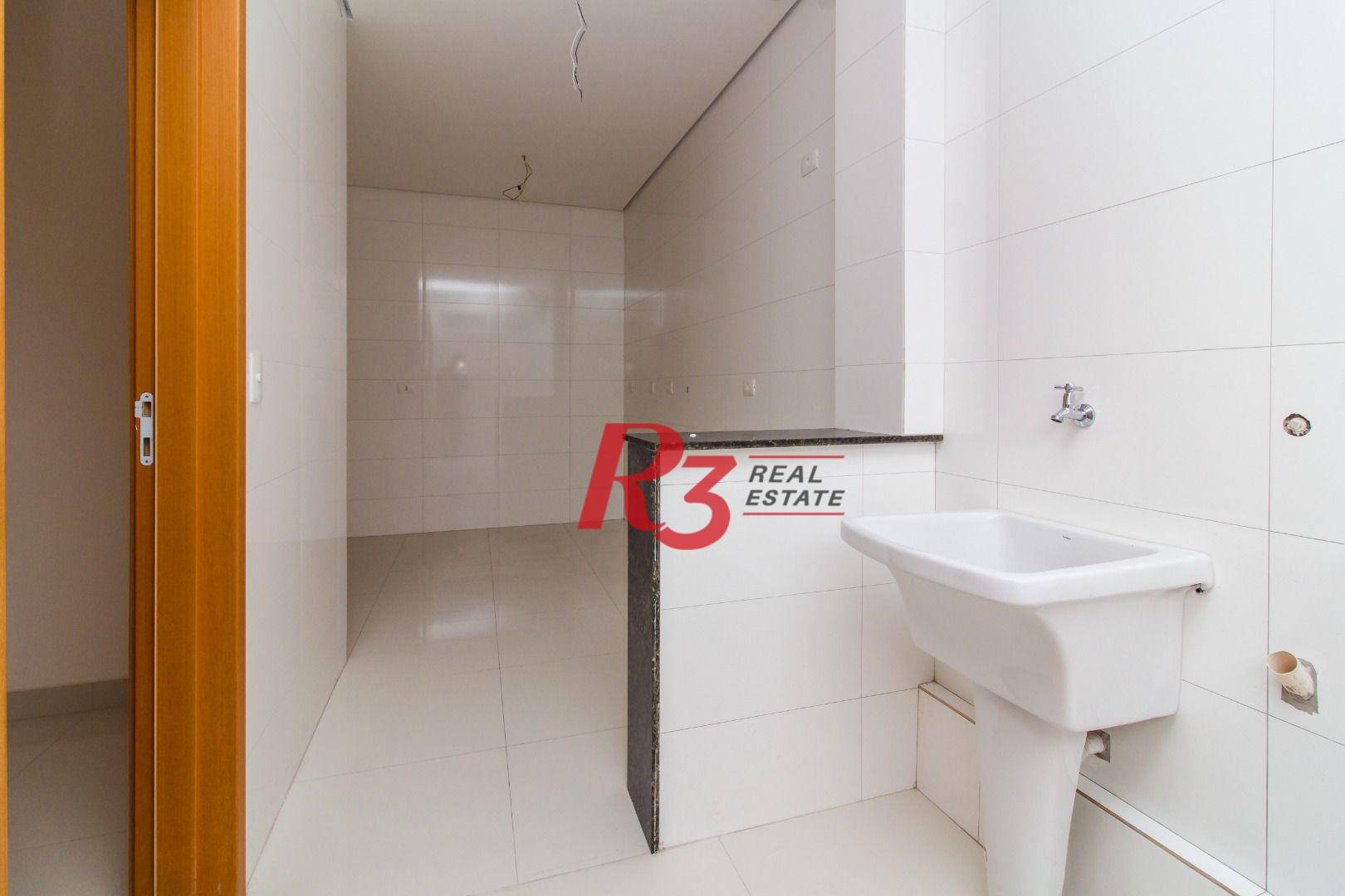 Apartamento para alugar com 2 quartos, 81m² - Foto 13