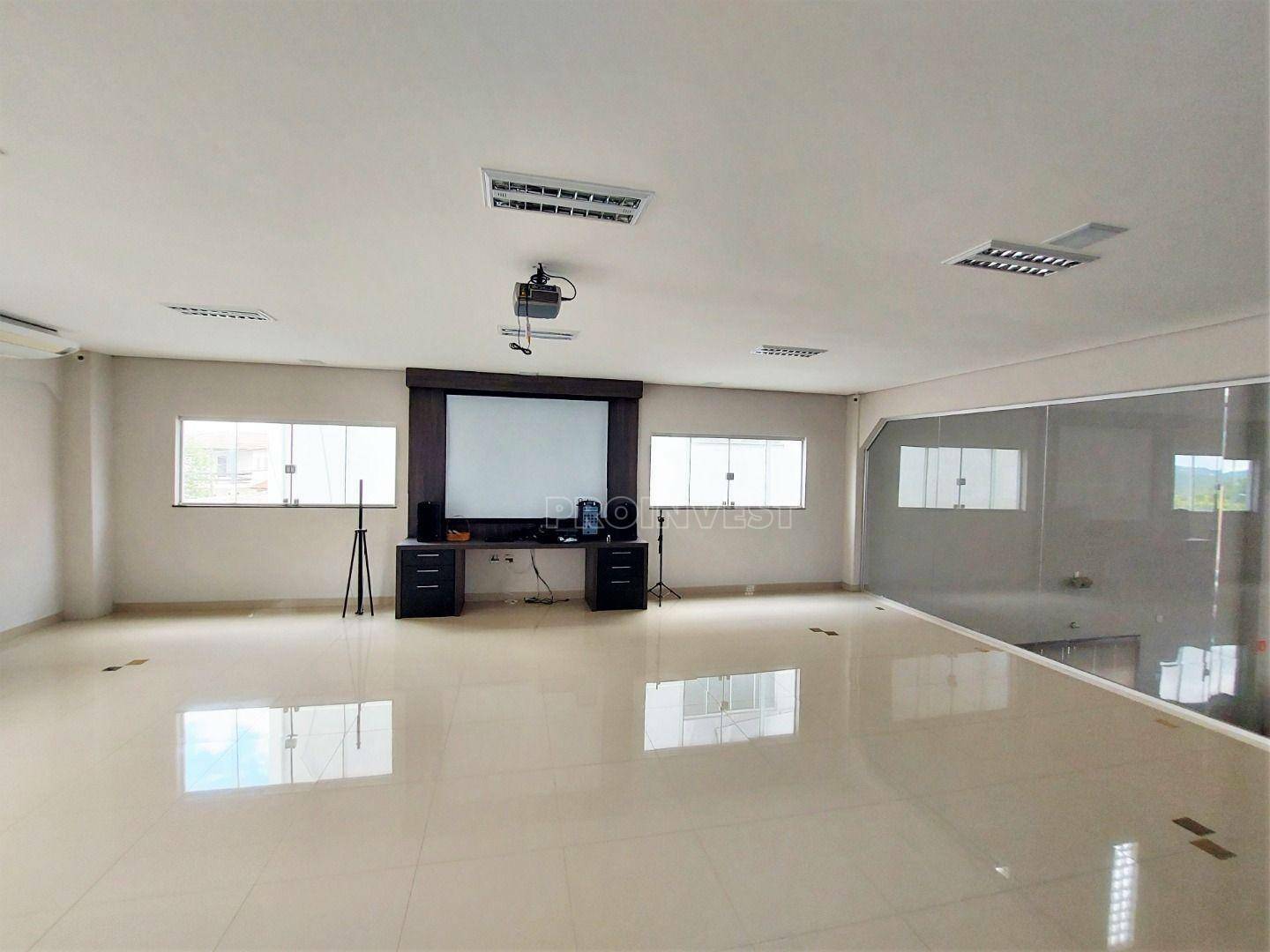 Prédio Inteiro para alugar, 900m² - Foto 21