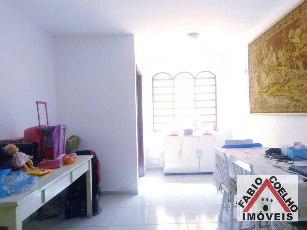 Sobrado à venda com 3 quartos, 140m² - Foto 5