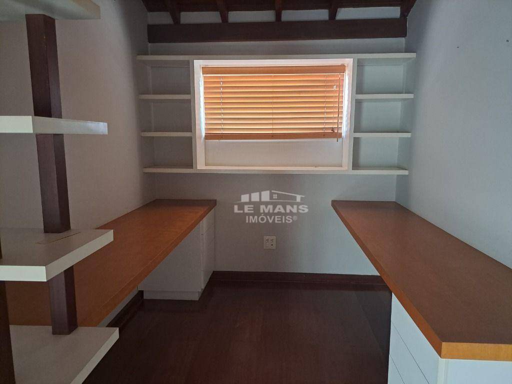 Casa de Condomínio à venda com 3 quartos, 290m² - Foto 38