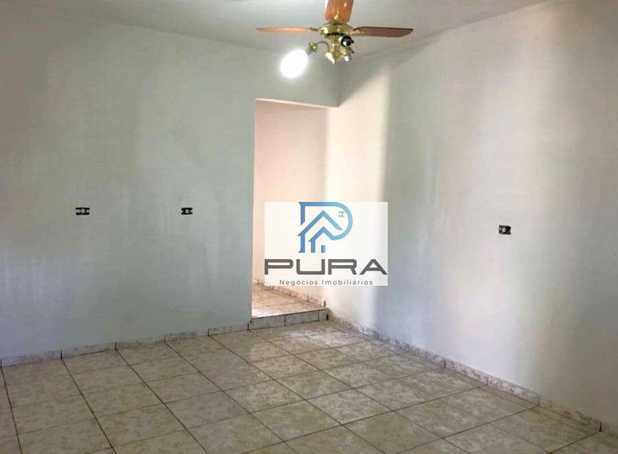 Casa à venda com 4 quartos, 159m² - Foto 4