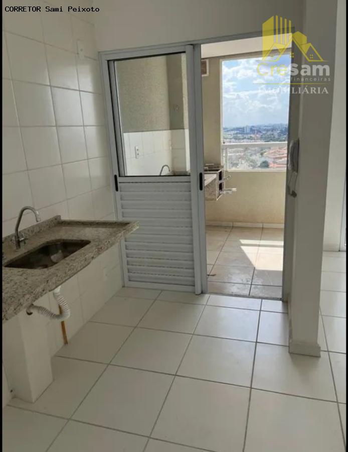 Apartamento para alugar com 2 quartos, 57m² - Foto 17