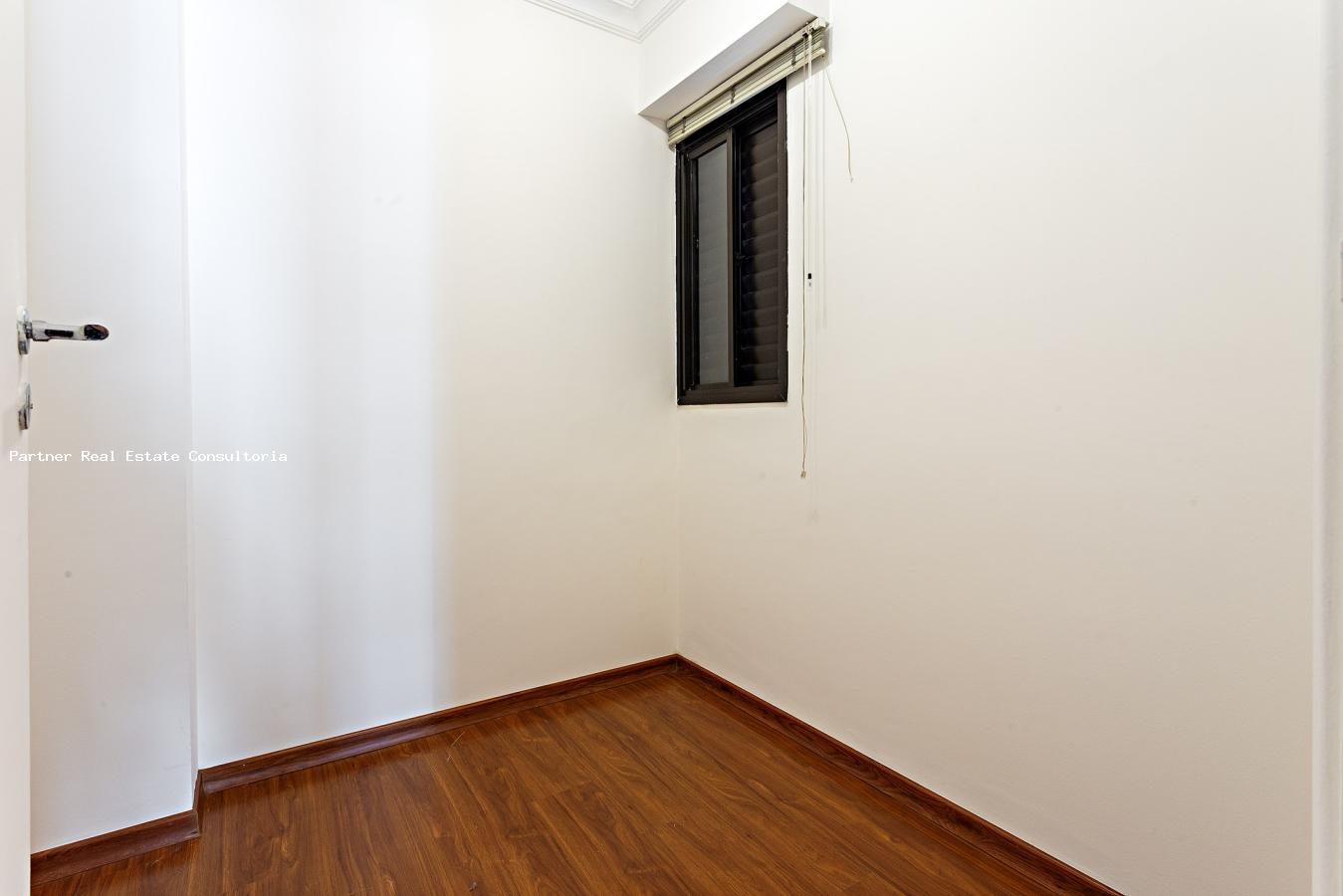 Apartamento à venda com 2 quartos, 75m² - Foto 9