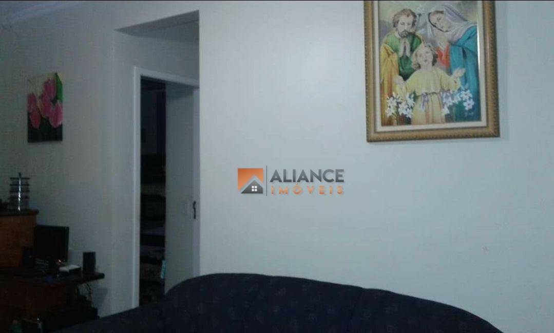 Apartamento à venda com 2 quartos, 46m² - Foto 3