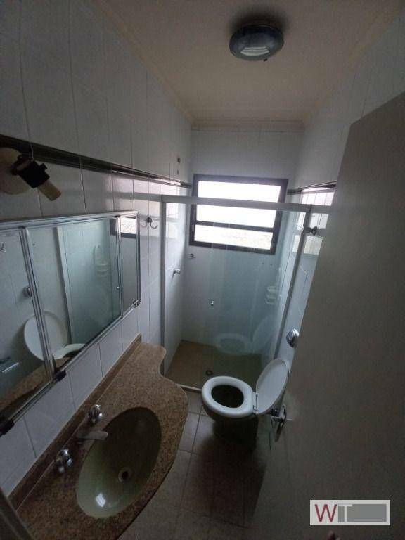 Casa para alugar com 2 quartos, 100m² - Foto 33