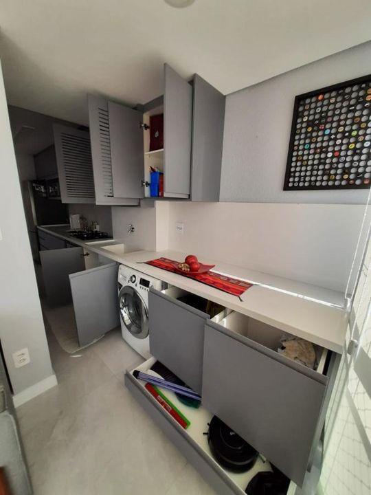 Apartamento à venda com 2 quartos, 70m² - Foto 10