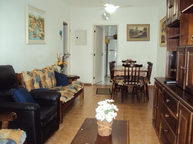 Apartamento à venda com 3 quartos, 94m² - Foto 2