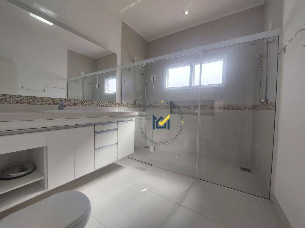 Casa de Condomínio para alugar com 4 quartos, 190m² - Foto 11