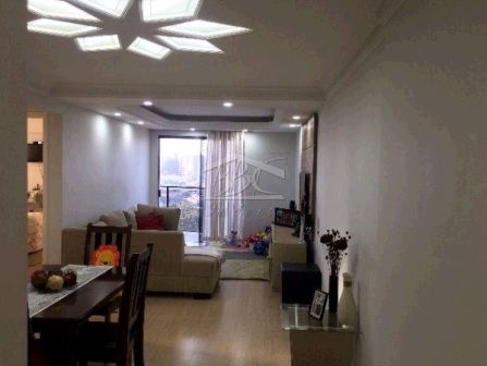 Apartamento à venda com 2 quartos, 75m² - Foto 2