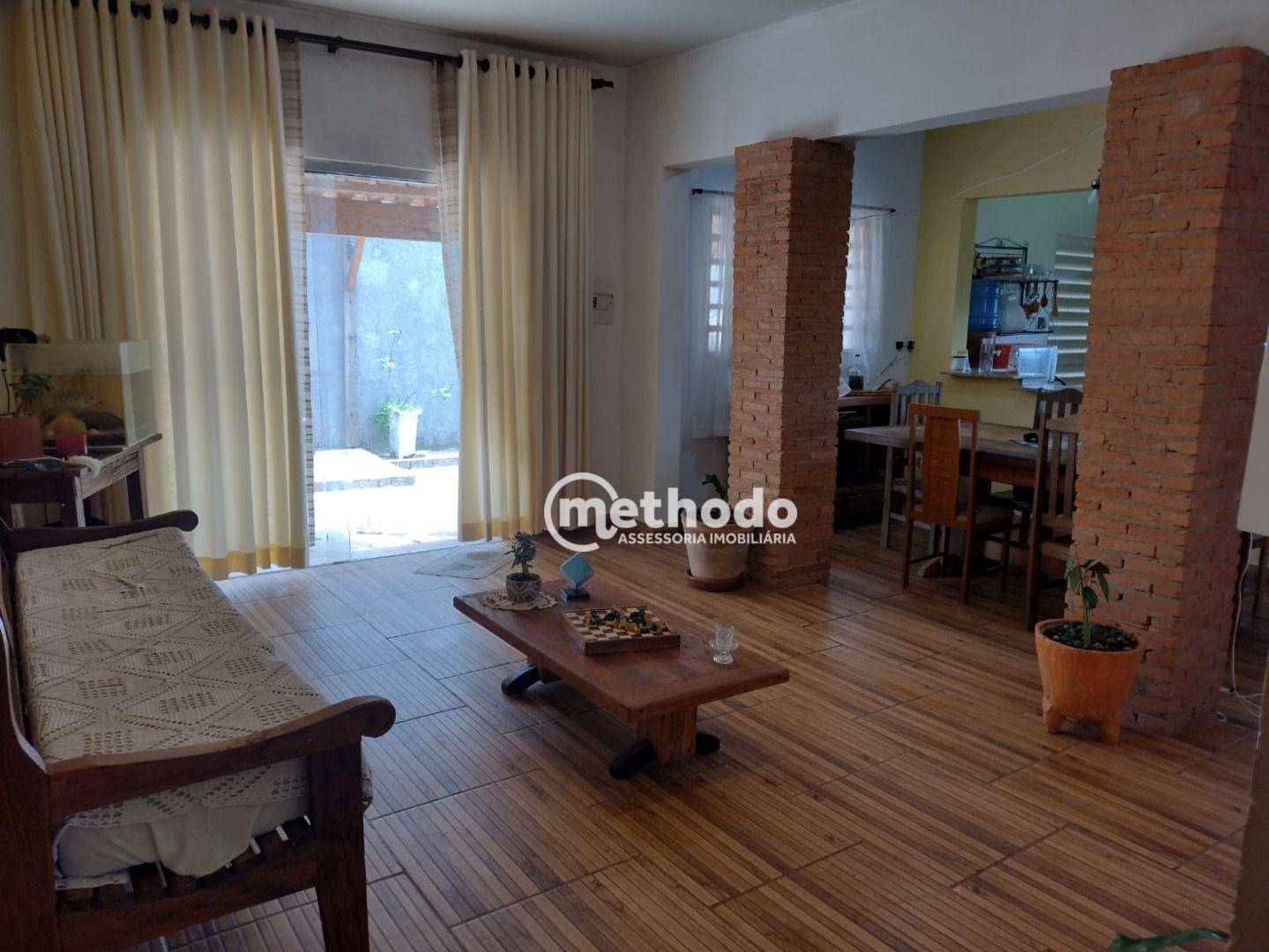 Chácara à venda com 4 quartos, 220m² - Foto 16