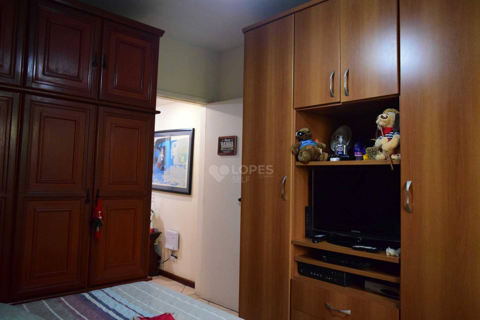 Casa de Condomínio à venda com 3 quartos, 350m² - Foto 11