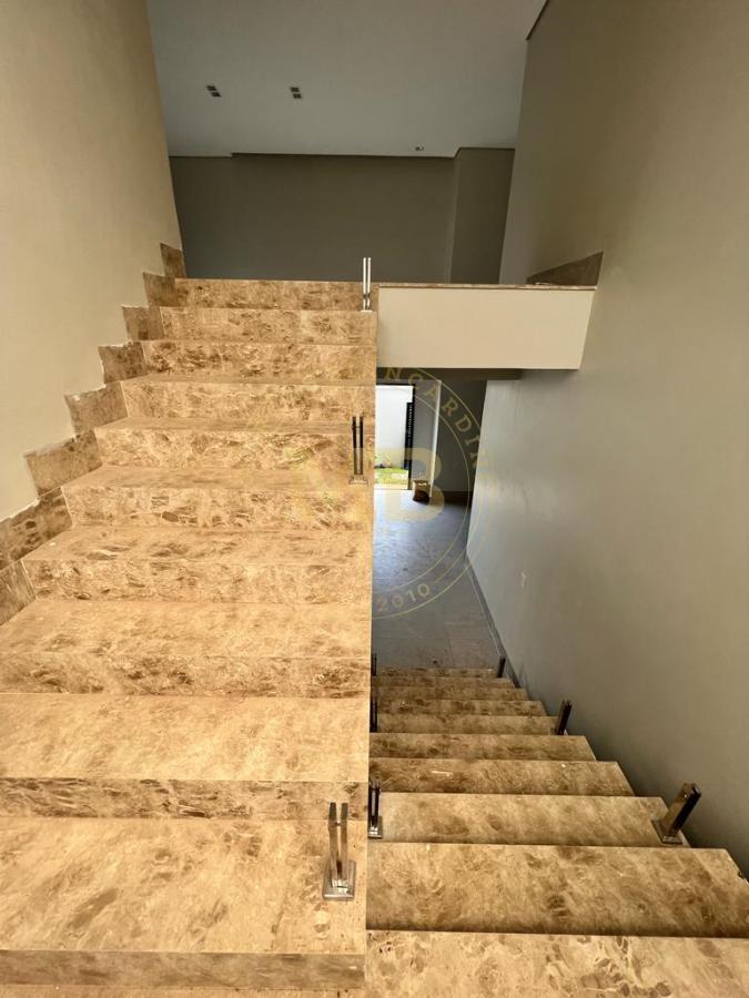 Casa de Condomínio à venda com 4 quartos, 357m² - Foto 17