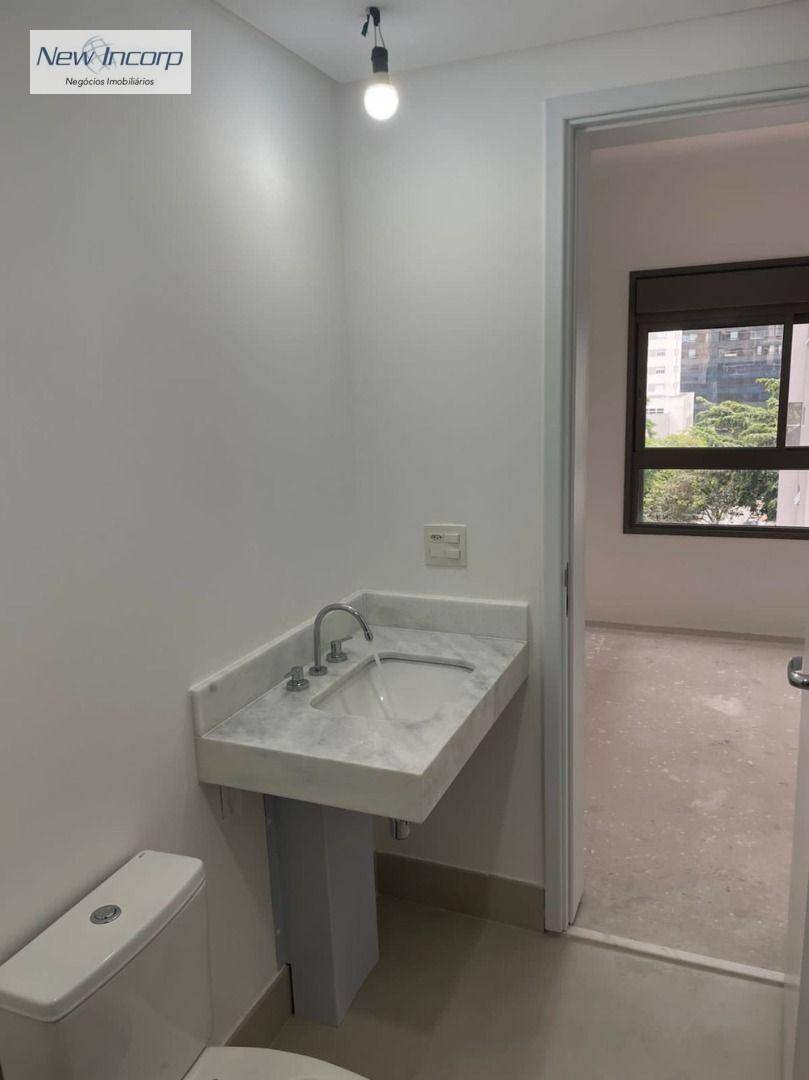 Apartamento à venda com 3 quartos, 131m² - Foto 15