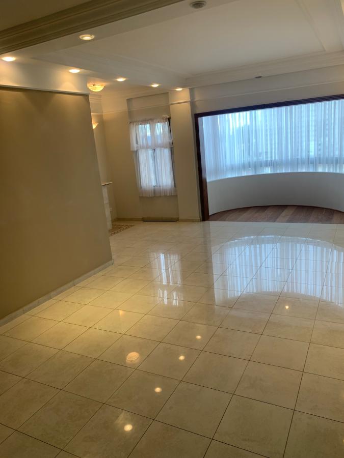 Apartamento à venda com 4 quartos, 172m² - Foto 1