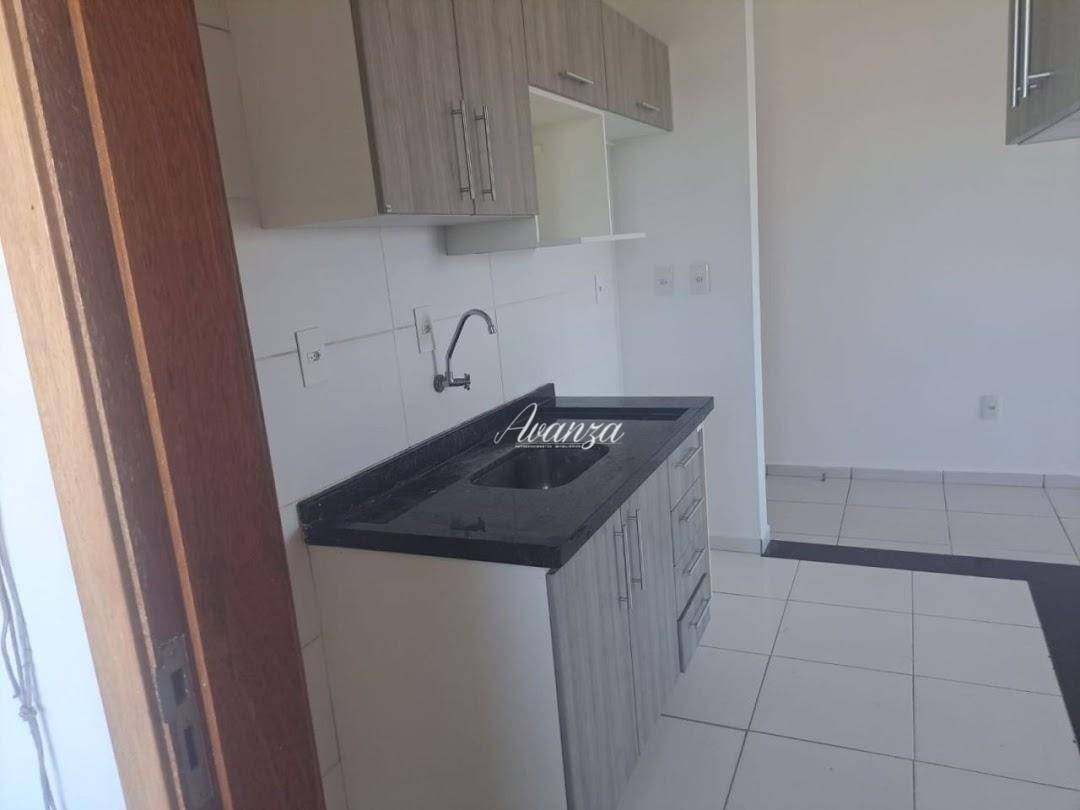 Apartamento à venda com 2 quartos, 52m² - Foto 10
