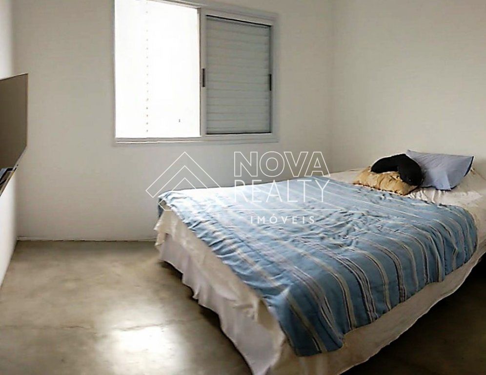 Apartamento à venda com 2 quartos, 79m² - Foto 4