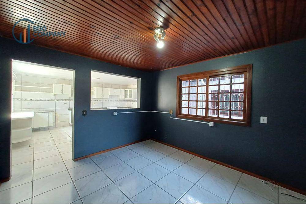 Casa à venda com 3 quartos, 130m² - Foto 8