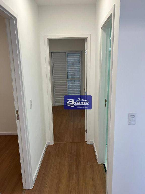 Apartamento para alugar com 2 quartos, 58m² - Foto 30