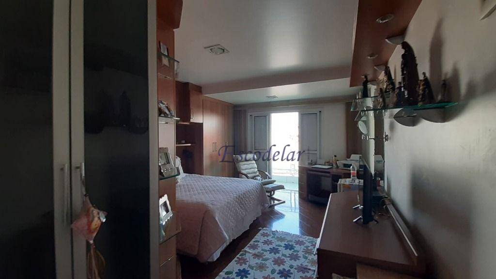 Sobrado à venda com 3 quartos, 250m² - Foto 19