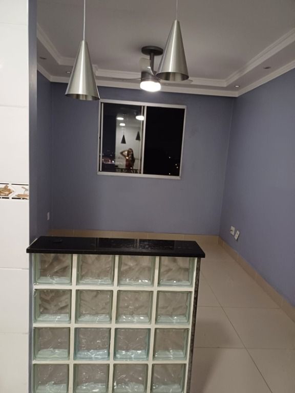 Apartamento à venda com 2 quartos, 40m² - Foto 10