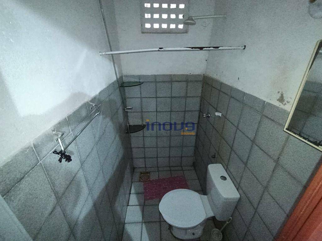 Casa para alugar com 2 quartos, 100M2 - Foto 12