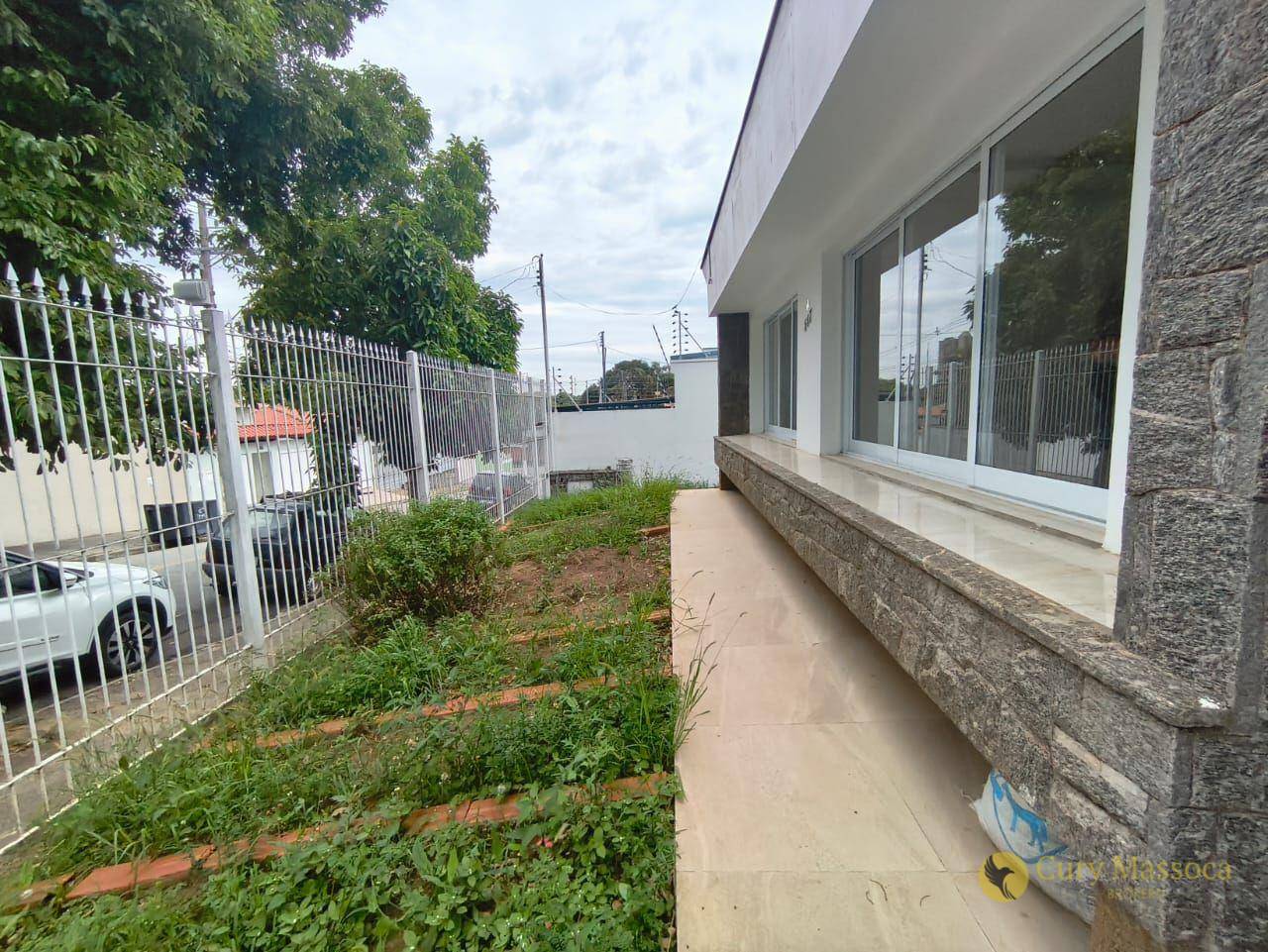 Casa, 7 quartos, 195 m² - Foto 1