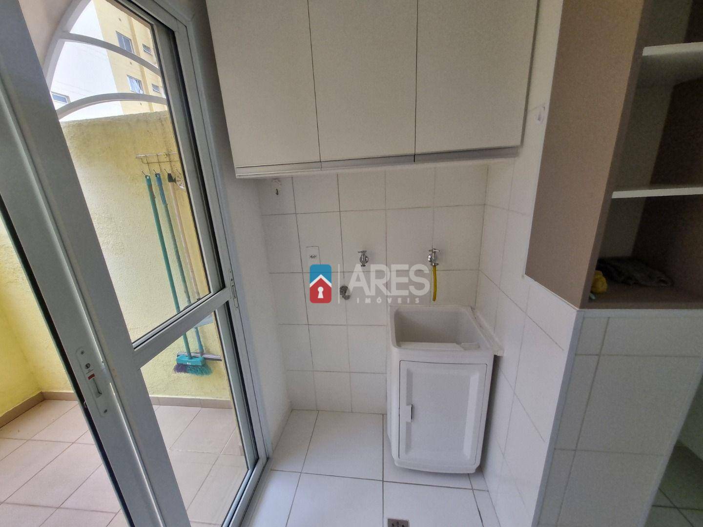 Apartamento para alugar com 2 quartos, 54m² - Foto 5