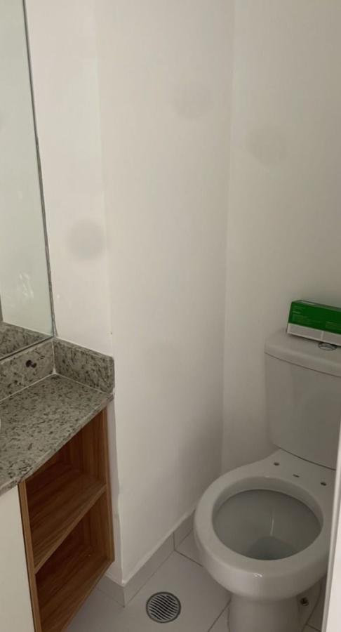 Apartamento para alugar com 3 quartos, 97m² - Foto 13