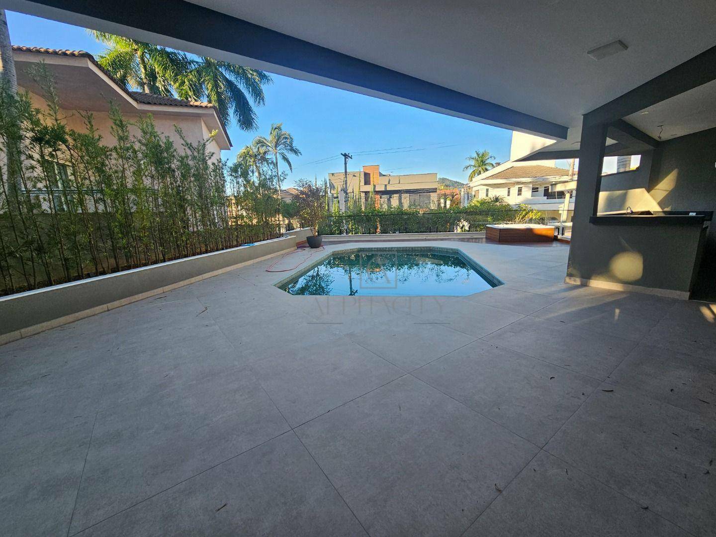 Casa de Condomínio à venda com 4 quartos, 660m² - Foto 3