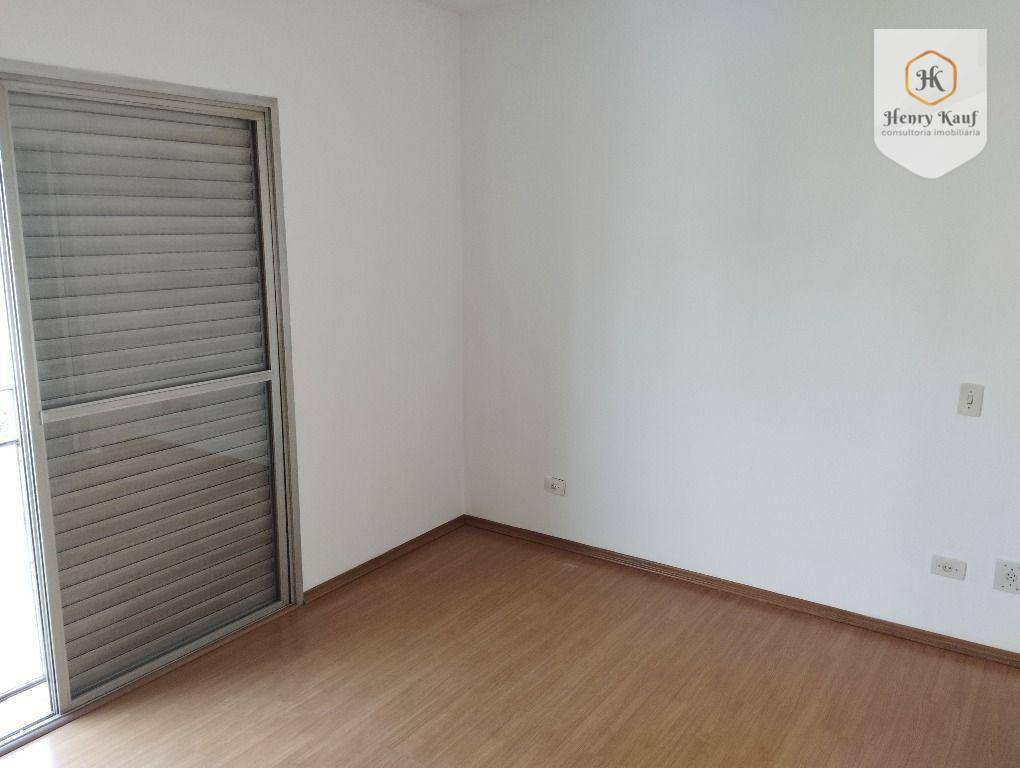 Apartamento para alugar com 3 quartos, 118m² - Foto 32